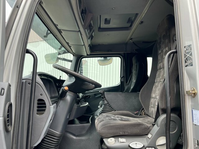 DAIMLER-BENZ Atego