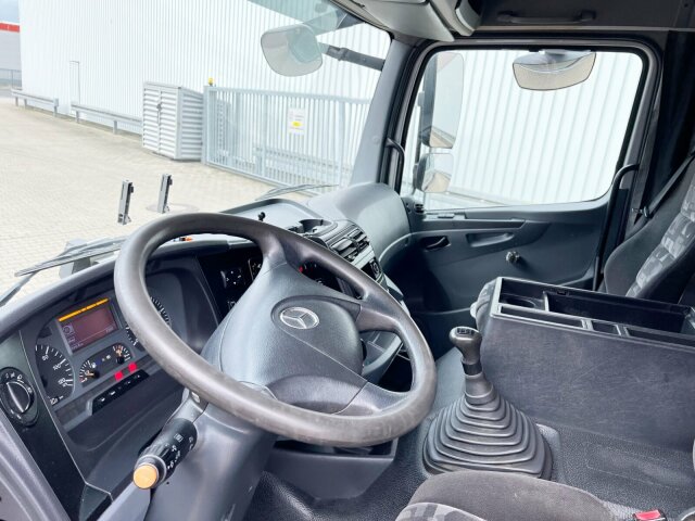 DAIMLER-BENZ Atego