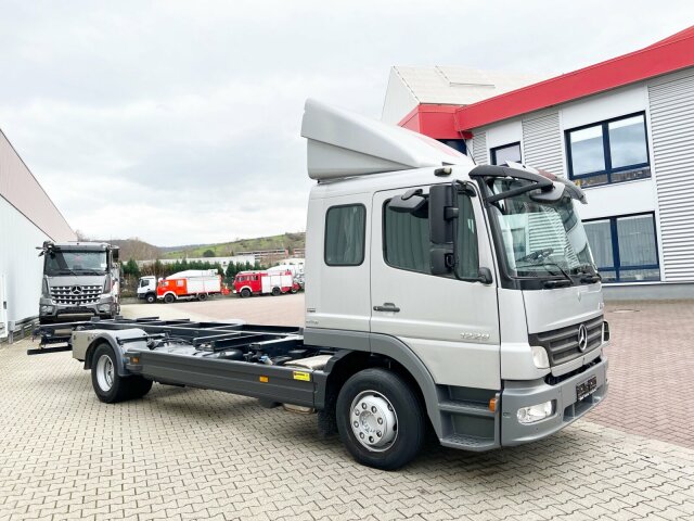 DAIMLER-BENZ Atego