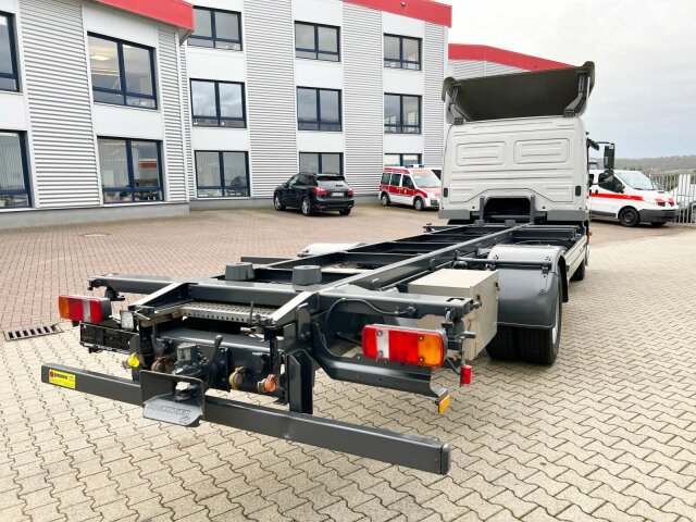 DAIMLER-BENZ Atego