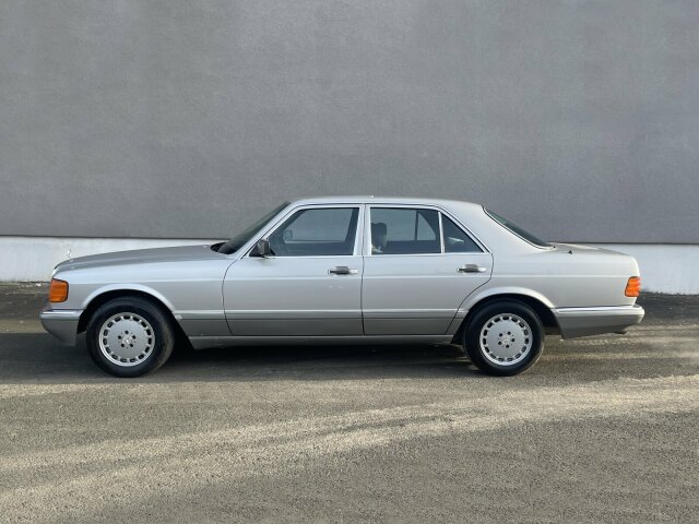 MERCEDES-BENZ 300