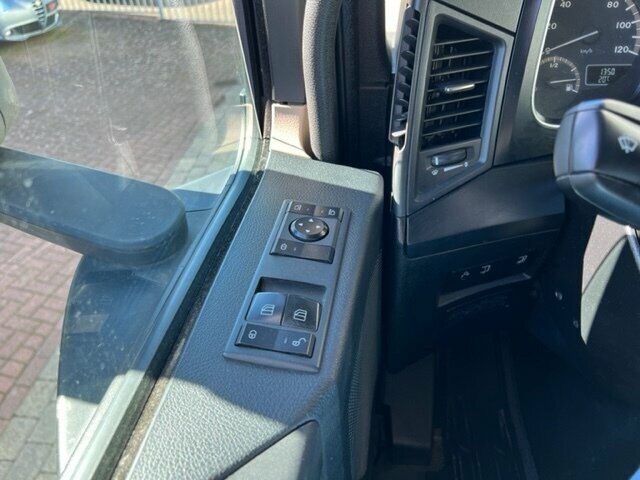 DAIMLER-BENZ Actros