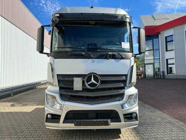 DAIMLER-BENZ Actros