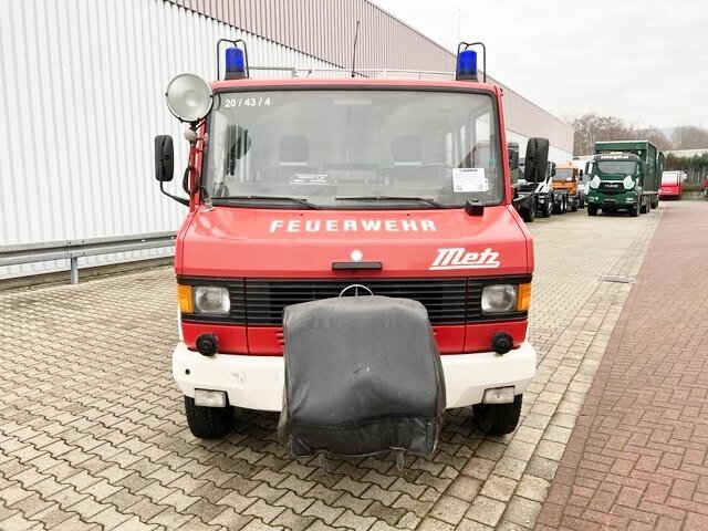 Mercedes-Benz -