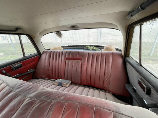 MERCEDES-BENZ 220