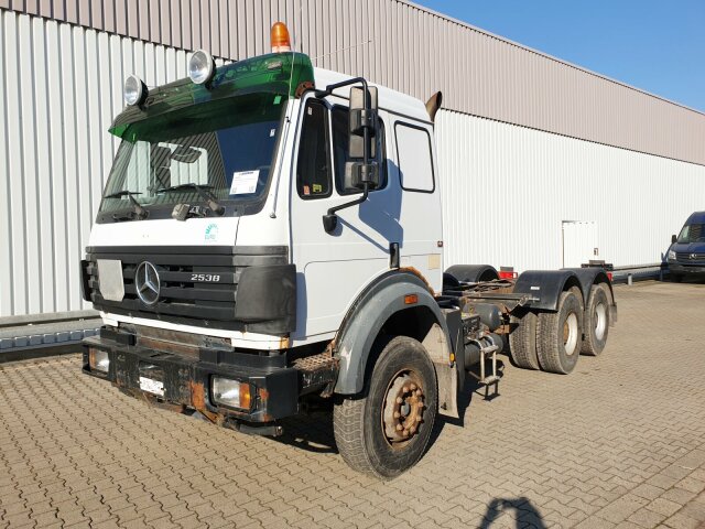 Mercedes-BenzSK II 25/2638 K 6x4, V8, Retarder, 2x Nebenantrieb