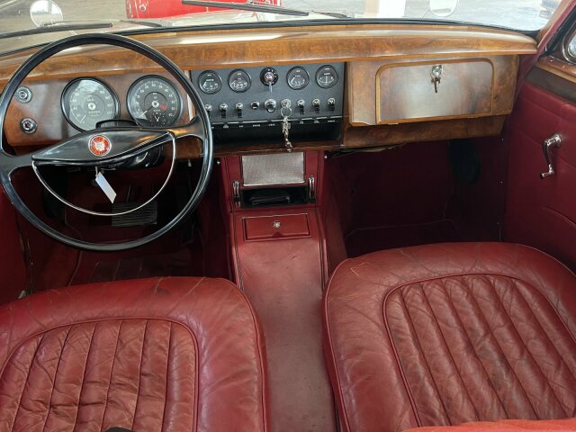 Jaguar MKII