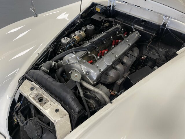 Jaguar XK