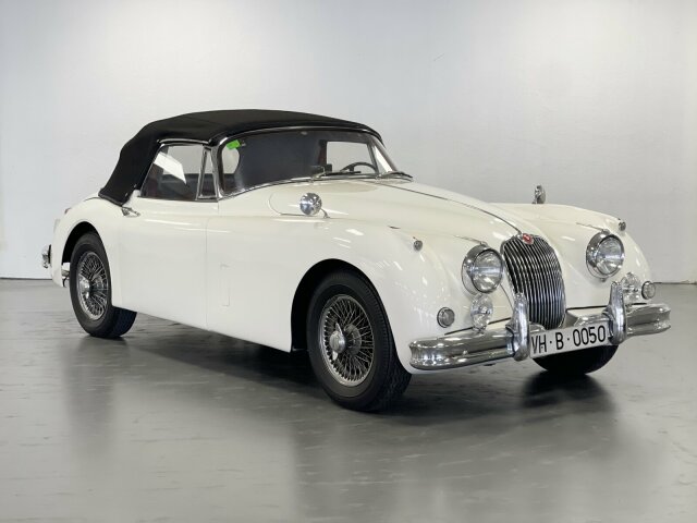 Jaguar XK