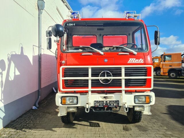 Mercedes-Benz -