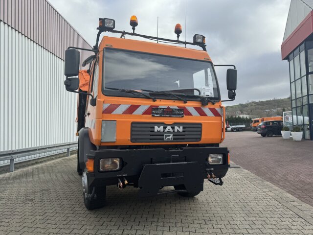 MAN M2000