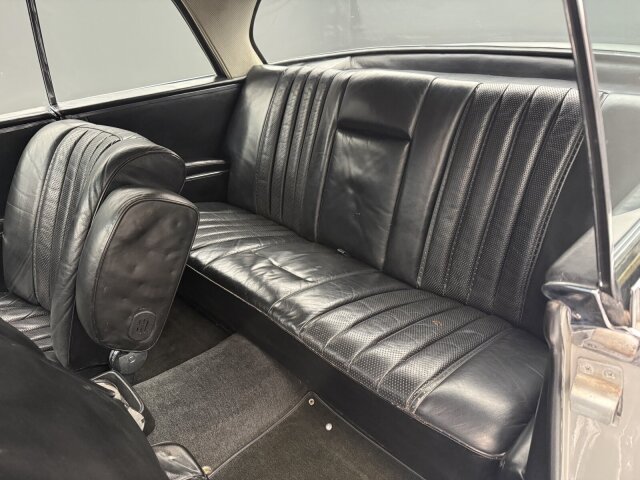 Mercedes-Benz 280