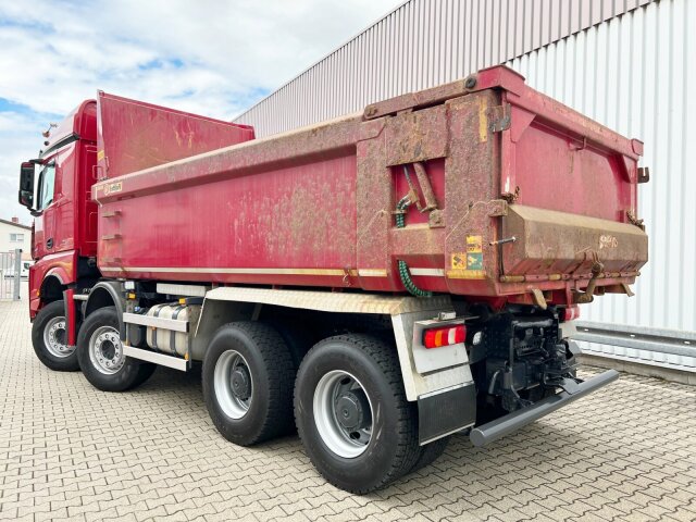 Mercedes-Benz Arocs