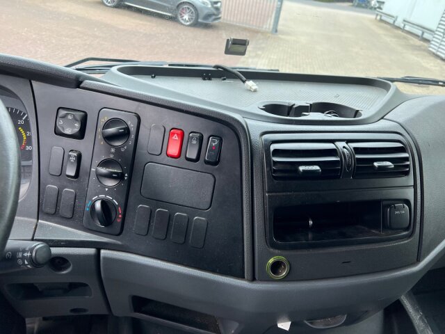 Mercedes-Benz Atego
