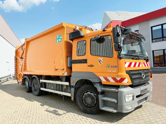 Mercedes-Benz Axor