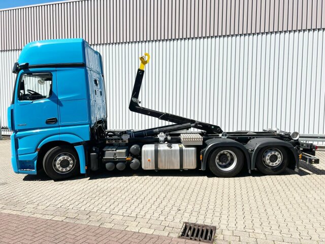 DAIMLER-BENZ Actros