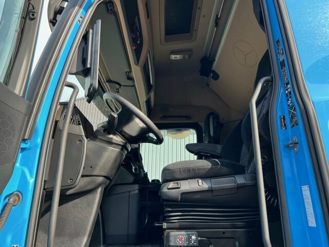 DAIMLER-BENZ Actros