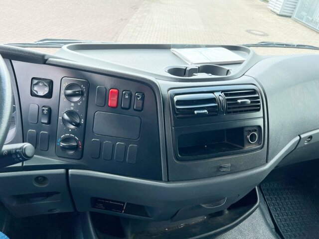 Mercedes-Benz Atego