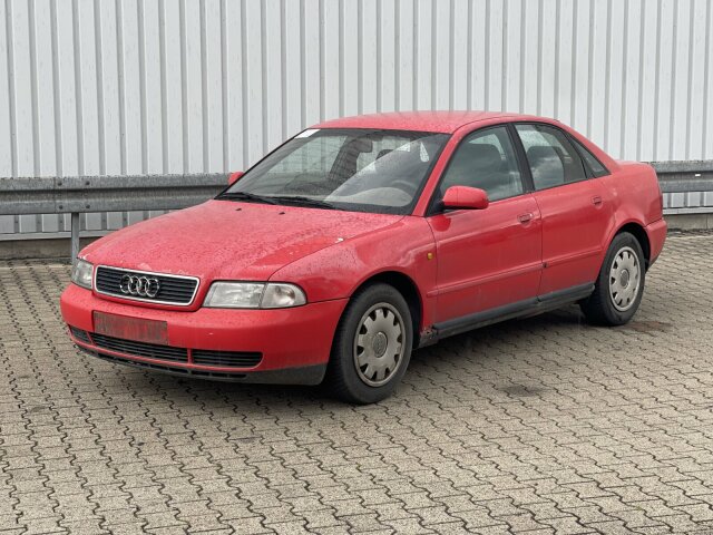 AudiA4 1,9 TDI Ersatzteilspender!