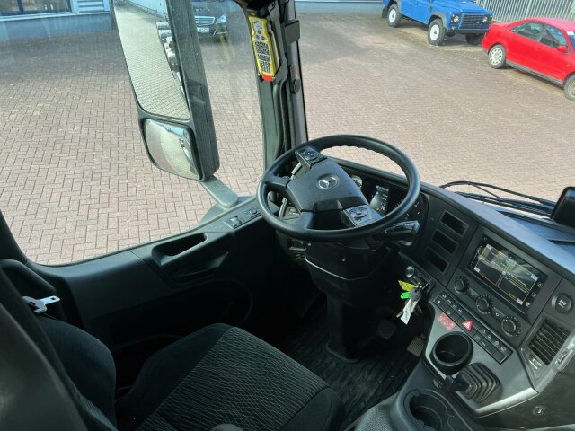 DAIMLER-BENZ Arocs