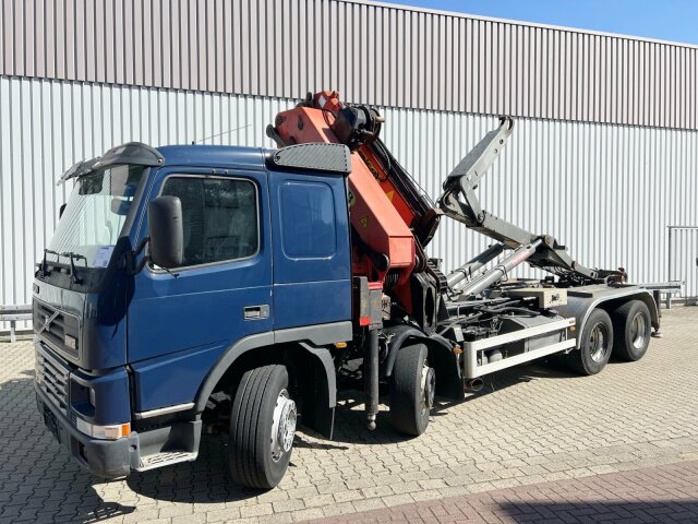 VOLVO (S) FM