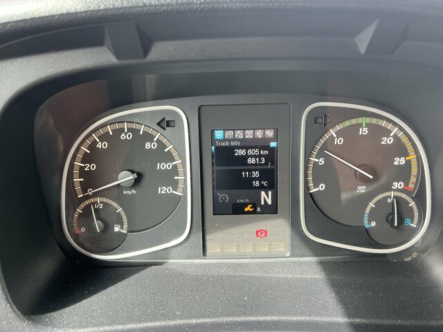 Mercedes-Benz Atego