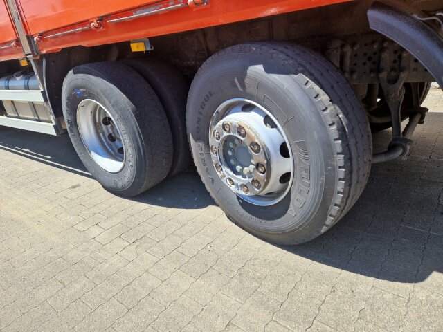 Mercedes-Benz Arocs