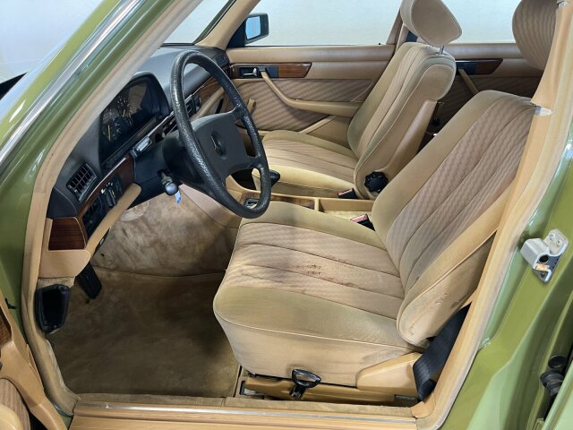 Mercedes-Benz 280