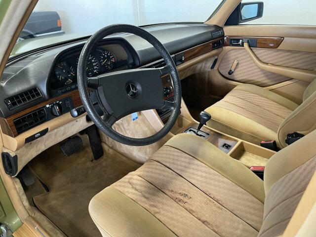 Mercedes-Benz 280