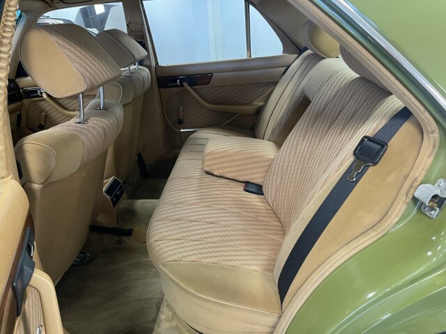 Mercedes-Benz 280