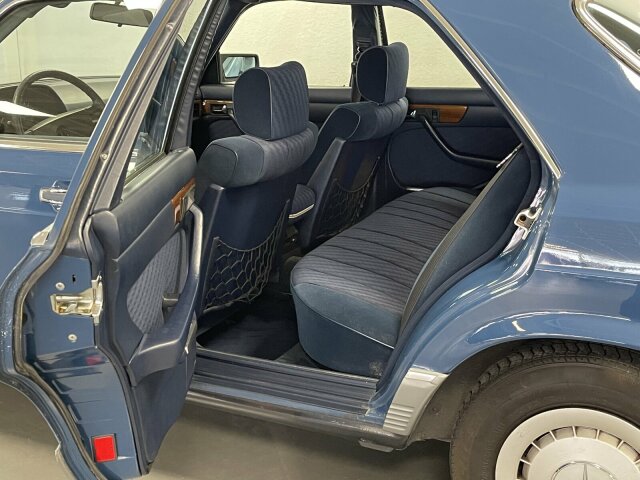 Mercedes-Benz 280