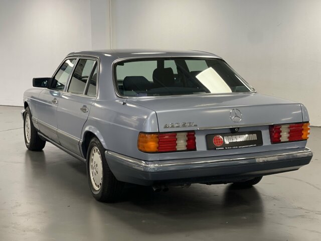 Mercedes-Benz 420
