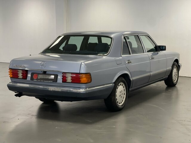 Mercedes-Benz 420