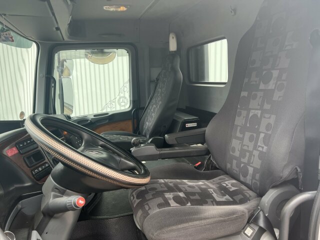Mercedes-Benz Actros