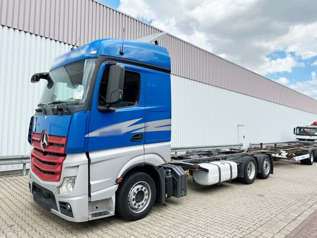 Mercedes-BenzActros 2542/48 L/nR 6x2, Retarder, Standklima, StreamSpace, SoloStar