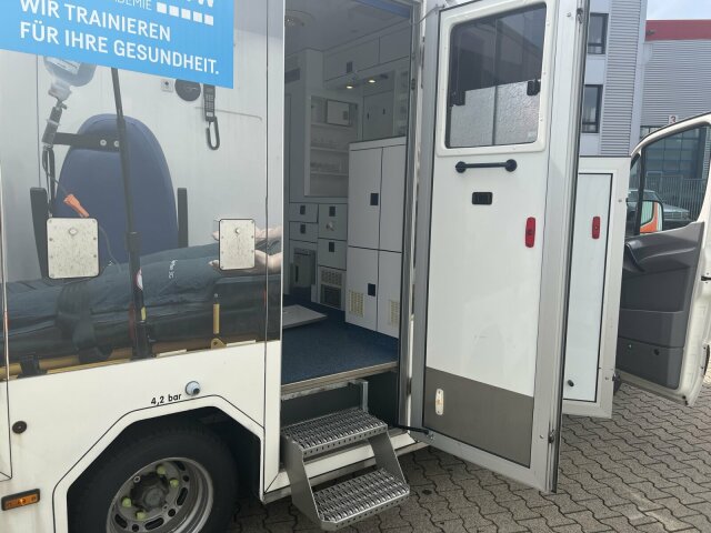 DAIMLER-BENZ Sprinter