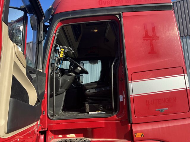 Mercedes-Benz Actros