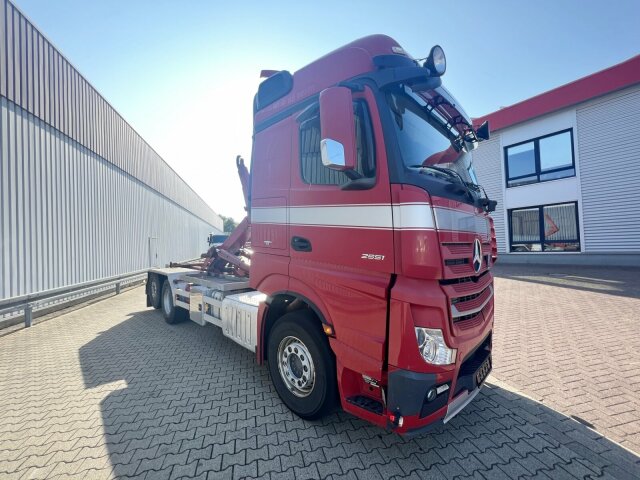 Mercedes-Benz Actros