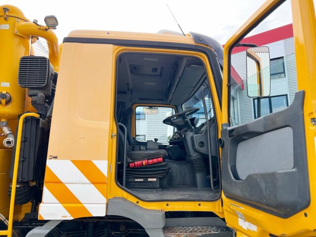 Mercedes-Benz Actros