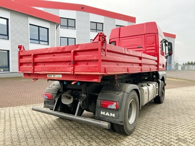 MAN TGX