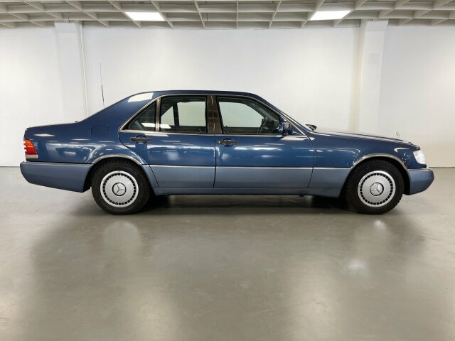 Mercedes-Benz S 320