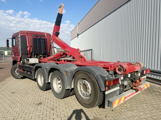 MAN TGA