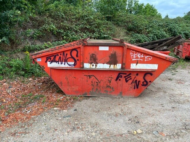 Sonstige HerstellerAbsetzcontainer 7m³ mit Deckel