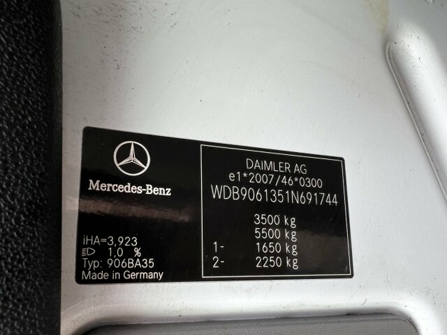 Mercedes-Benz Sprinter