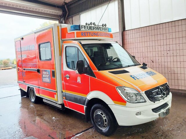 Mercedes-Benz Sprinter