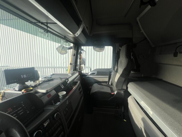 MAN TGX