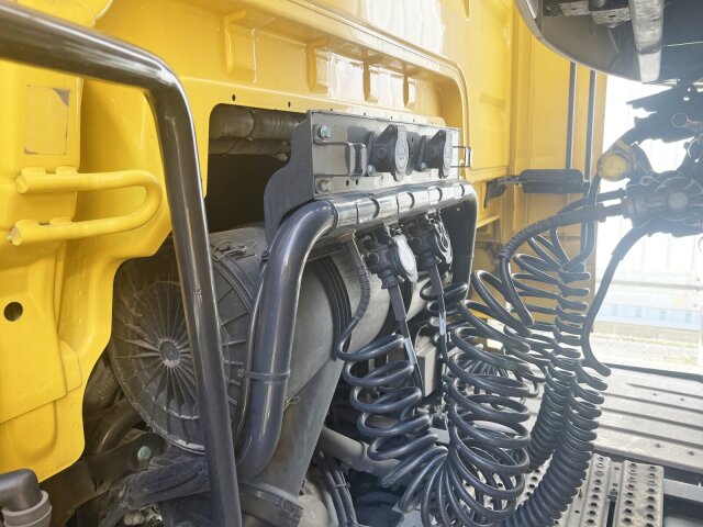 MAN TGX