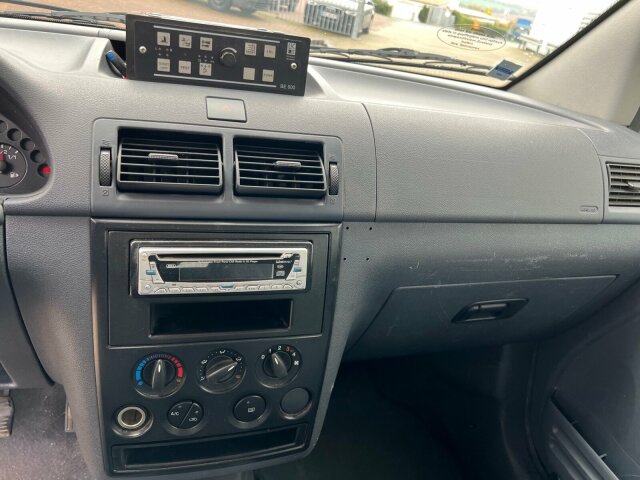 Ford -