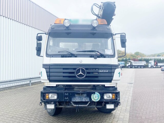 Mercedes-Benz -