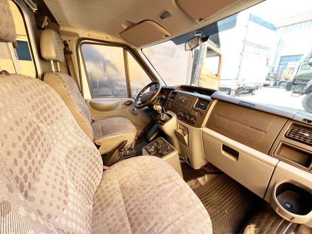 Ford -